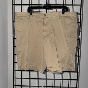 Izod Men's Khaki Flat Front Shorts